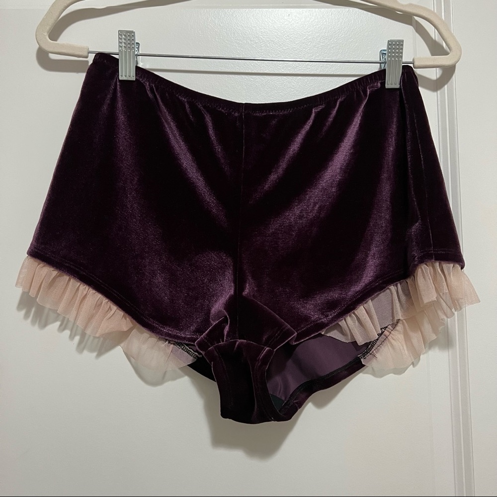 Jordan de Ruiter High Waist Cheeky Velvet Ruffle Shorts